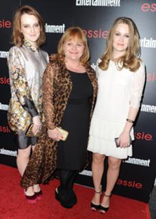 Cara Theobold feet photo 19
