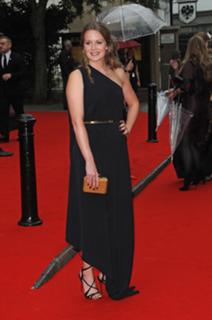Cara Theobold feet photo 18