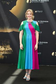 Cara Theobold feet photo 13