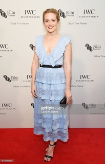 Cara Theobold feet photo 12