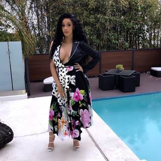 Cardi B feet photo thumbnail