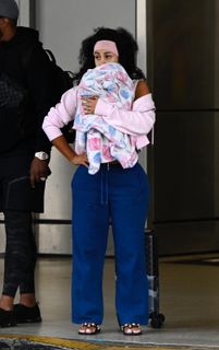 Cardi B feet photo 11