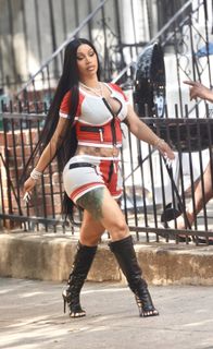 Cardi B feet photo 7