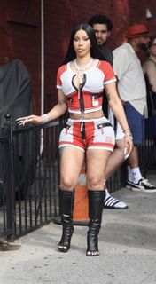 Cardi B feet photo 4
