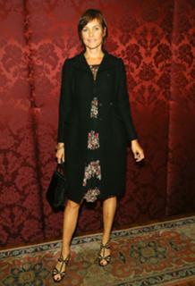 Carey Lowell feet photo thumbnail