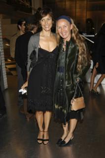 Carey Lowell feet photo thumbnail