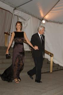 Carey Lowell feet photo thumbnail