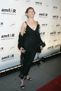 Carey Lowell feet photo thumbnail