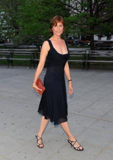 Carey Lowell feet photo thumbnail