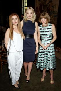 Carey Mulligan feet photo thumbnail