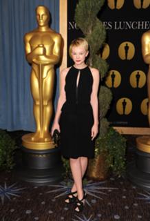 Carey Mulligan feet photo thumbnail