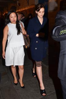 Carey Mulligan feet photo thumbnail
