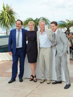 Carey Mulligan feet photo thumbnail