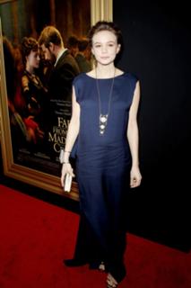 Carey Mulligan feet photo thumbnail