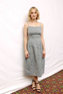 Carey Mulligan feet photo thumbnail
