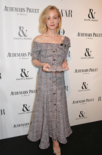 Carey Mulligan feet photo thumbnail