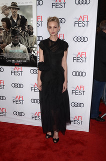 Carey Mulligan feet photo thumbnail
