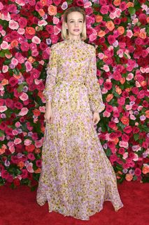 Carey Mulligan feet photo thumbnail