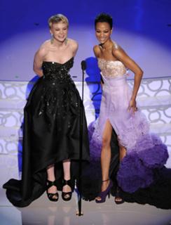 Carey Mulligan feet photo thumbnail