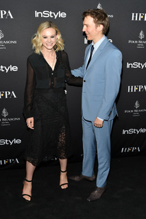 Carey Mulligan feet photo thumbnail