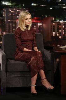 Carey Mulligan feet photo thumbnail
