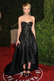 Carey Mulligan feet photo thumbnail