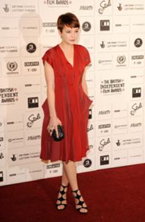 Carey Mulligan feet photo thumbnail
