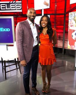 Cari Champion feet photo thumbnail