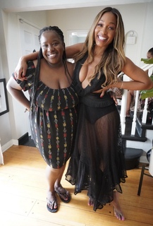 Cari Champion feet photo thumbnail