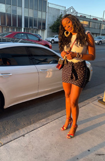 Cari Champion feet photo thumbnail