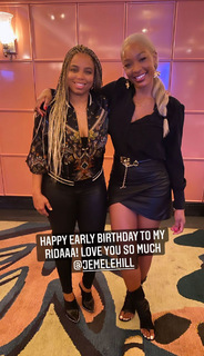 Cari Champion feet photo thumbnail