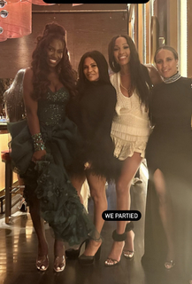 Cari Champion feet photo thumbnail