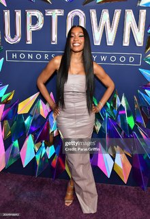 Cari Champion feet photo thumbnail