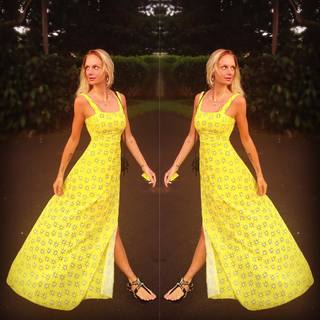 CariDee English feet photo 13