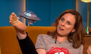 Cariad Lloyd feet photo 11