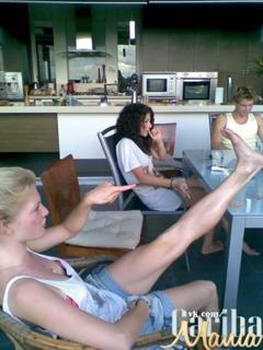 Cariba Heine feet photo 12