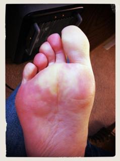 Carice van Houten feet photo thumbnail