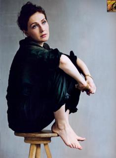Carice van Houten feet photo thumbnail