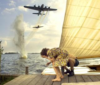 Carice van Houten feet photo thumbnail