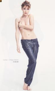 Carice van Houten feet photo thumbnail