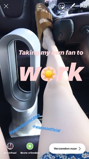 Carice van Houten feet photo thumbnail
