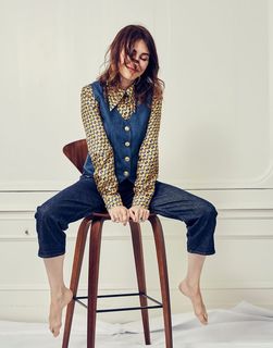 Carice van Houten feet photo thumbnail