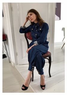 Carice van Houten feet photo thumbnail