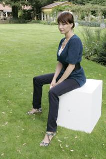 Carice van Houten feet photo thumbnail
