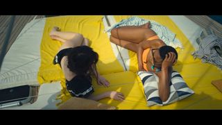 Carice van Houten feet photo thumbnail