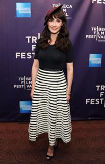 Carice van Houten feet photo thumbnail