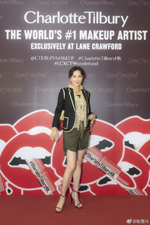 Carina Lau feet photo 18