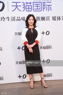 Carina Lau feet photo 16