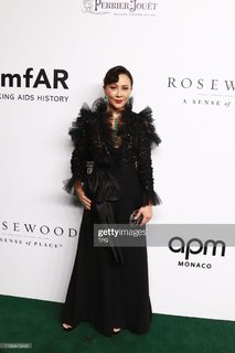 Carina Lau feet photo 14