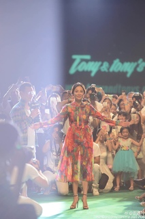 Carina Lau feet photo 16